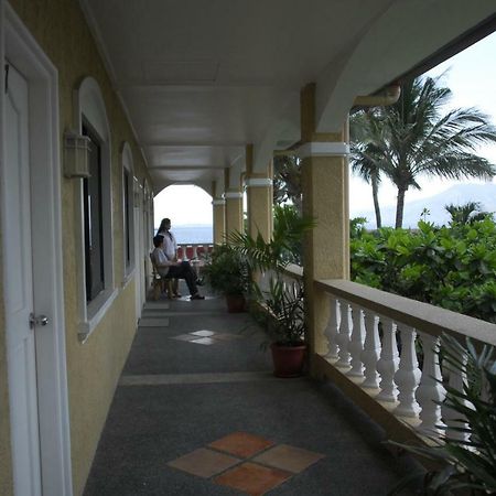 Playa Papagayo Beach Inn オロンガポ エクステリア 写真