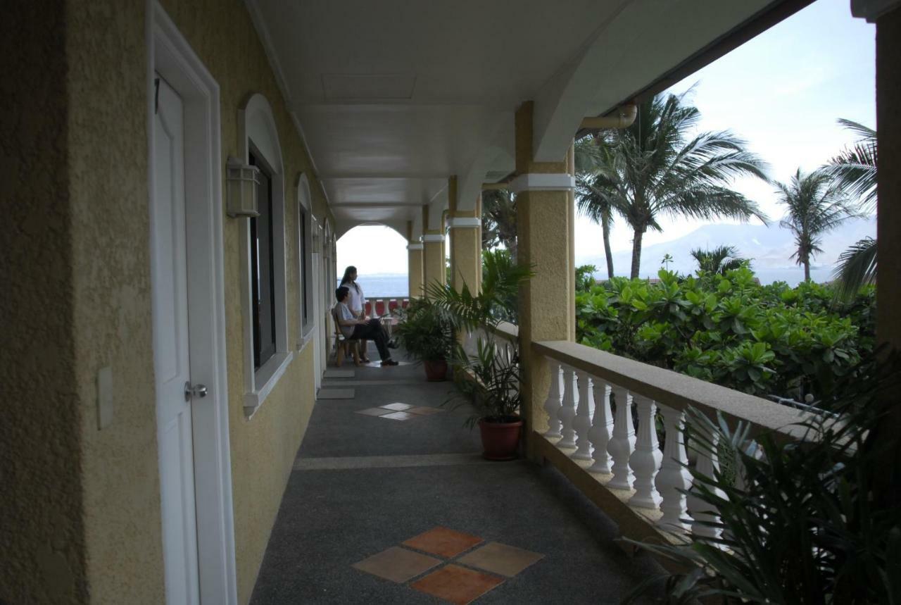Playa Papagayo Beach Inn オロンガポ エクステリア 写真