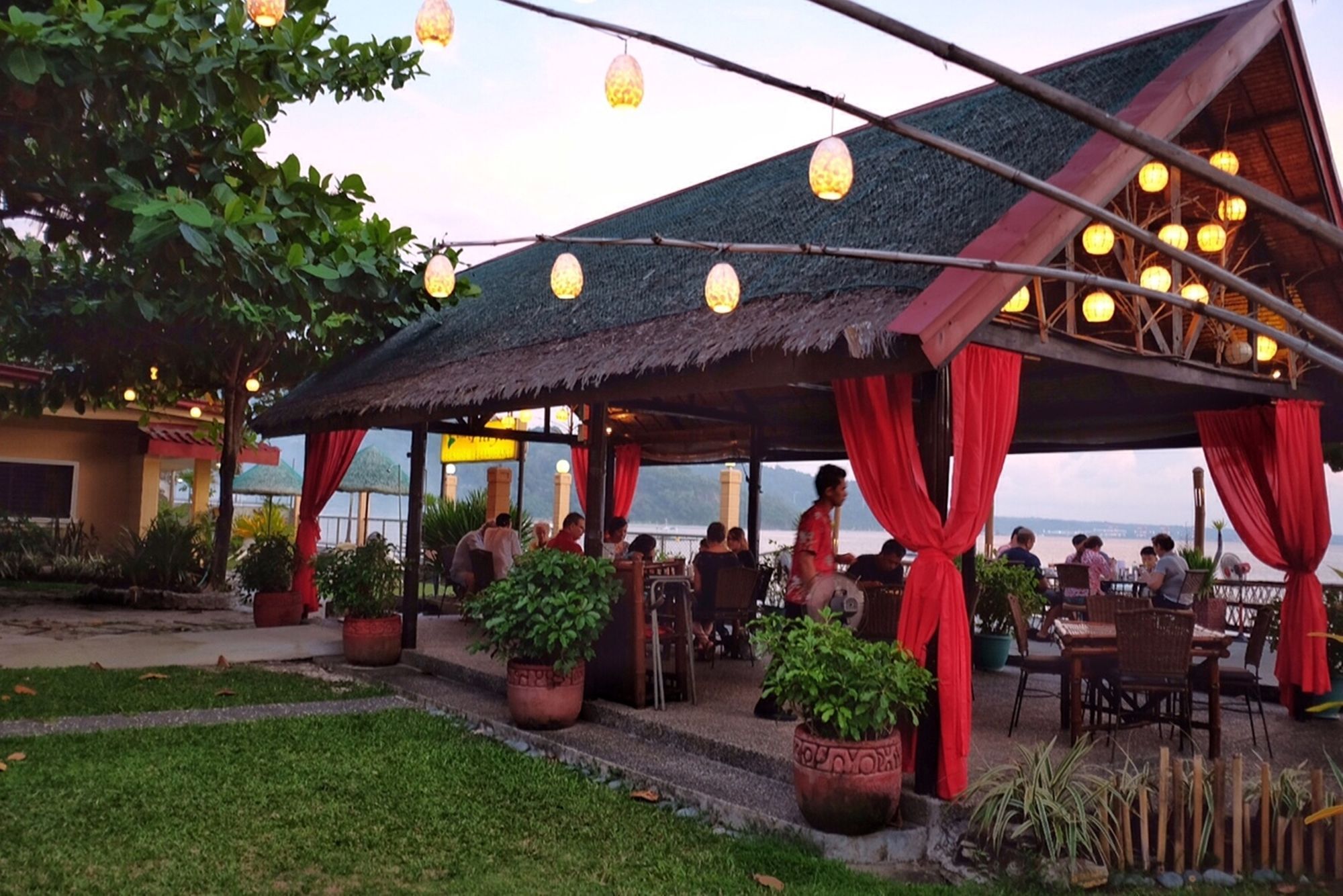 Playa Papagayo Beach Inn オロンガポ エクステリア 写真